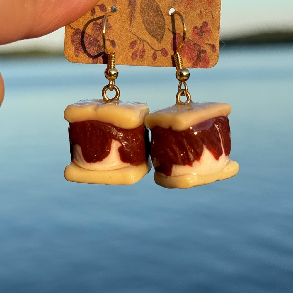 Polymer clay s’more Earrings